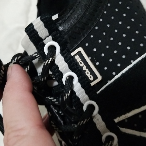 Coach sneakers sz 9. Black and white - Picture 4 of 5